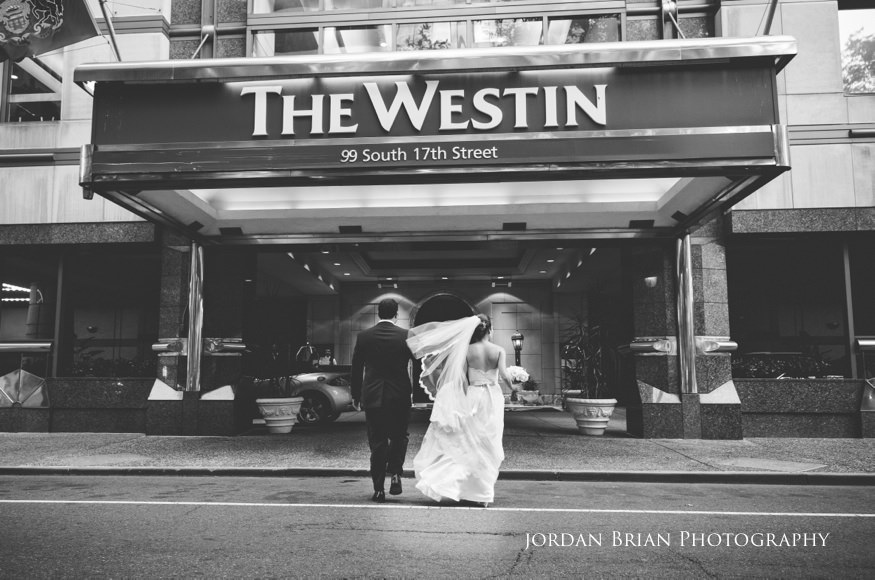 Jessica and Justin fall wedding family portrait